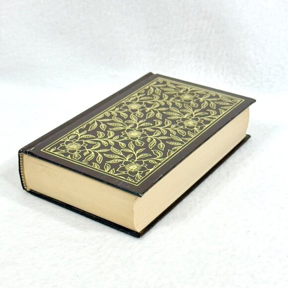 Vtg. Romance Treasury Anthology by The Romance Treasury Association (1978) - Picture 11 of 11